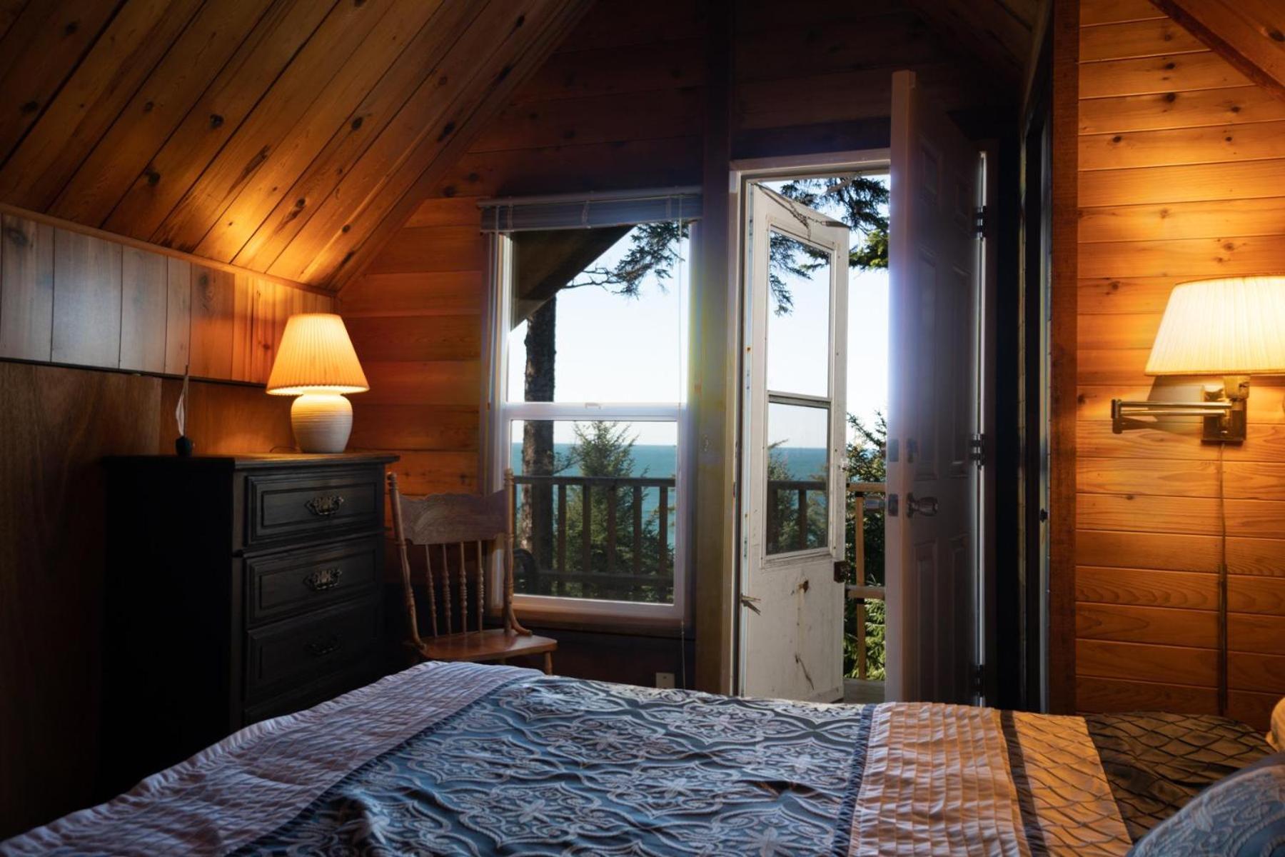 The Cedar House Villa Otter Rock ภายนอก รูปภาพ